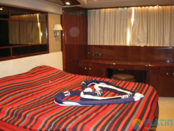 Kiralık Princess 67 Motor Yat Tekne Mavi Yolculuk