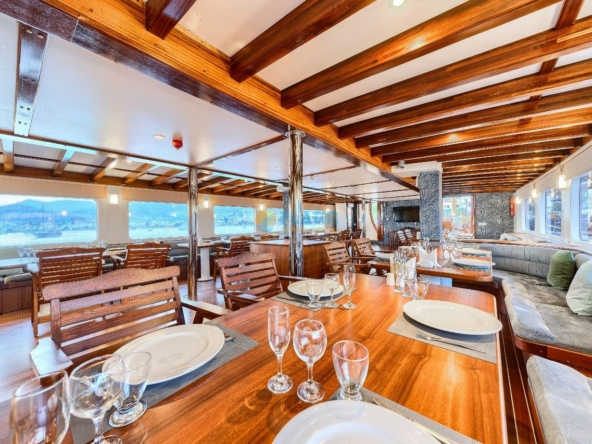 Love Boat Kiralik Tekne Yat Gulet