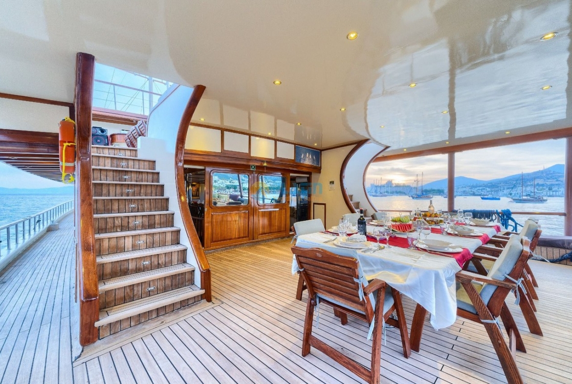 Love Boat Kiralik Tekne Yat Gulet