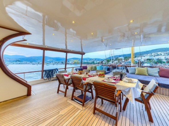 Love Boat Kiralik Tekne Yat Gulet