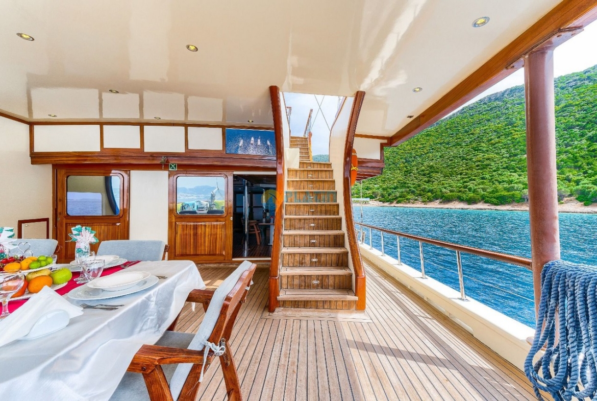 Love Boat Kiralik Tekne Yat Gulet