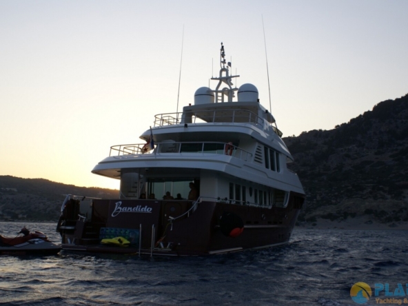 Motoryat Bandido Kiralık