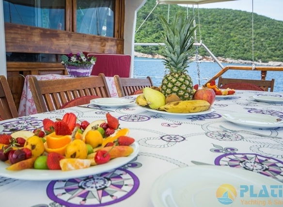 Nefise Sultan Kiralık Yat Tekne Gulet Mavi Yolculuk Tur