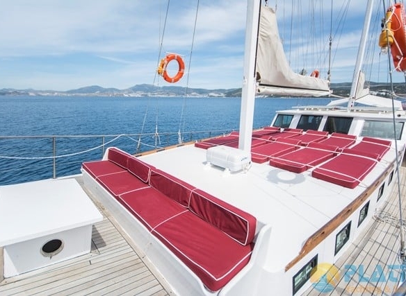 Nefise Sultan Kiralık Yat Tekne Gulet Mavi Yolculuk Tur