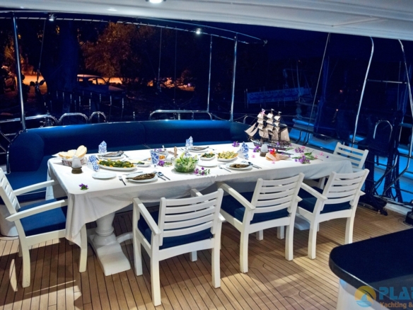 Princess Maske 1 Kiralık Gulet Yat Tekne Mavi Yolculuk