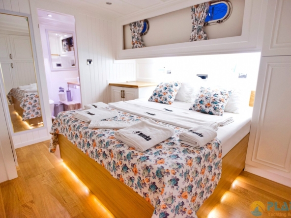 Princess Maske 1 Kiralık Gulet Yat Tekne Mavi Yolculuk