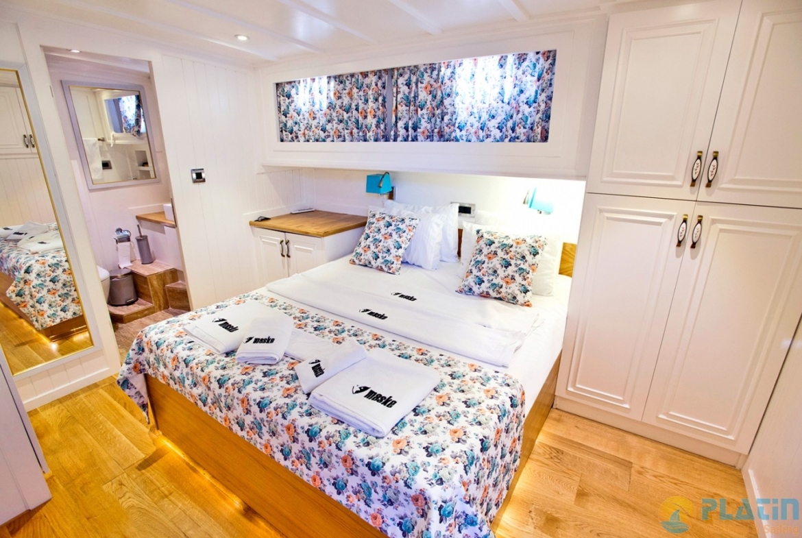 Princess Maske 1 Kiralık Gulet Yat Tekne Mavi Yolculuk