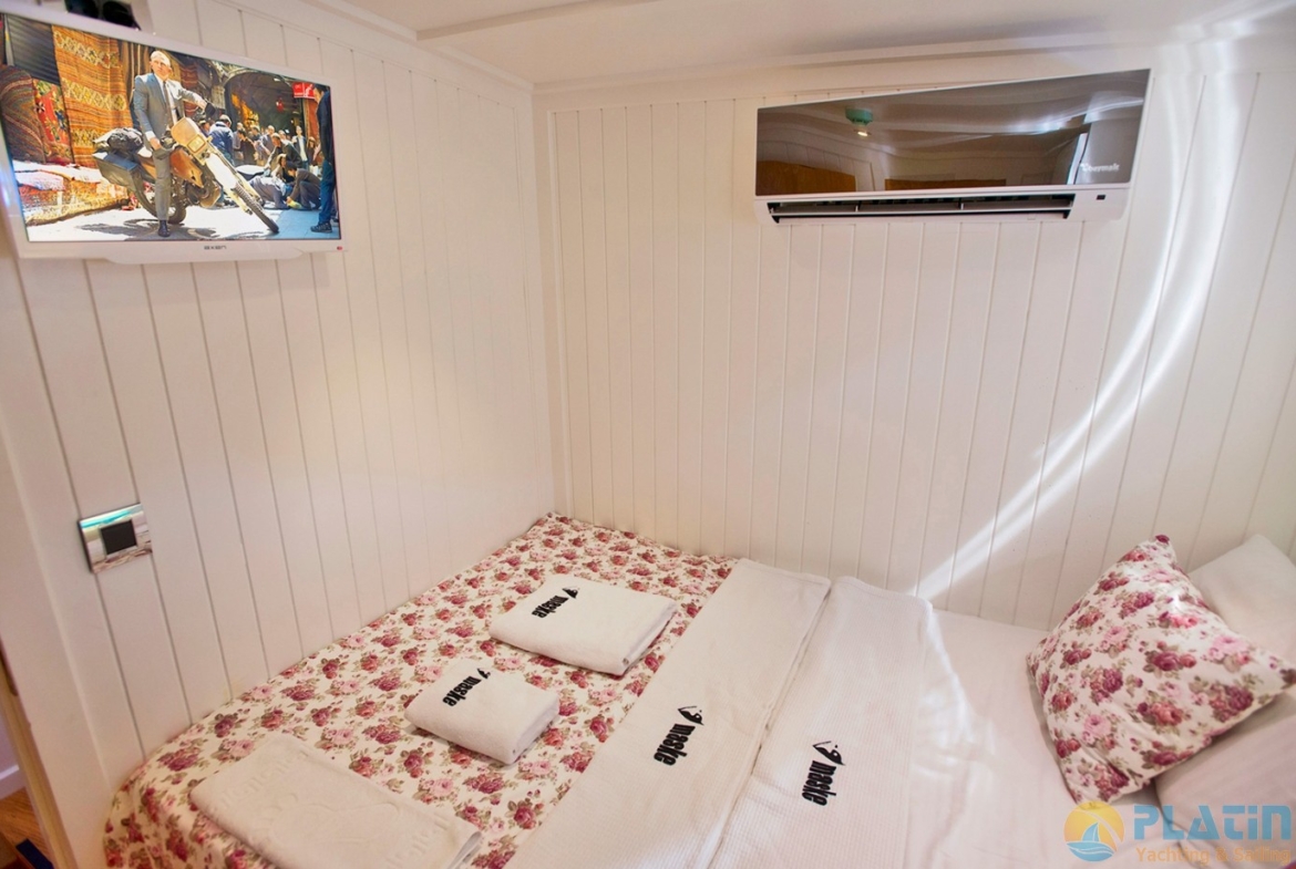 Princess Maske 1 Kiralık Gulet Yat Tekne Mavi Yolculuk