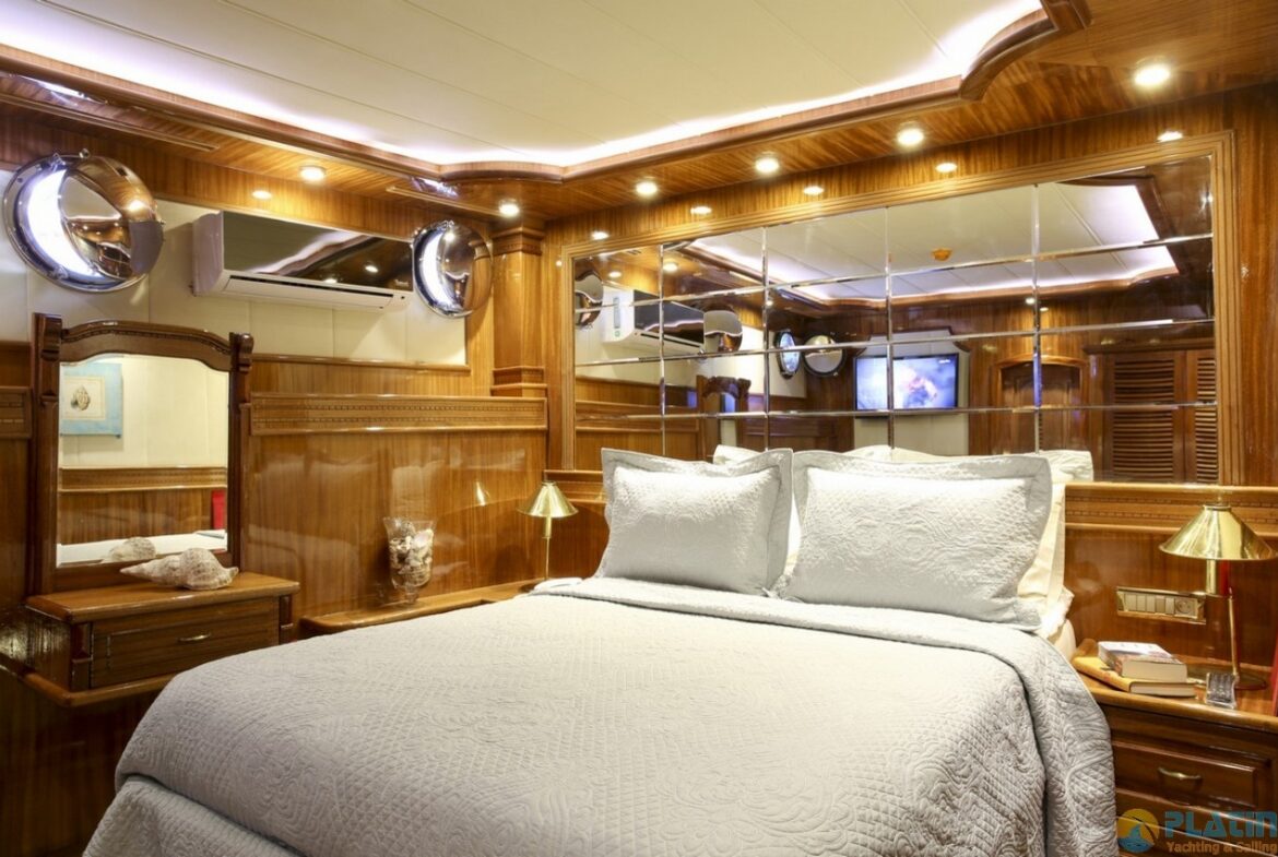 Queen Atlantis Kiralık Yat Tekne Gulet Mavi Yolculuk