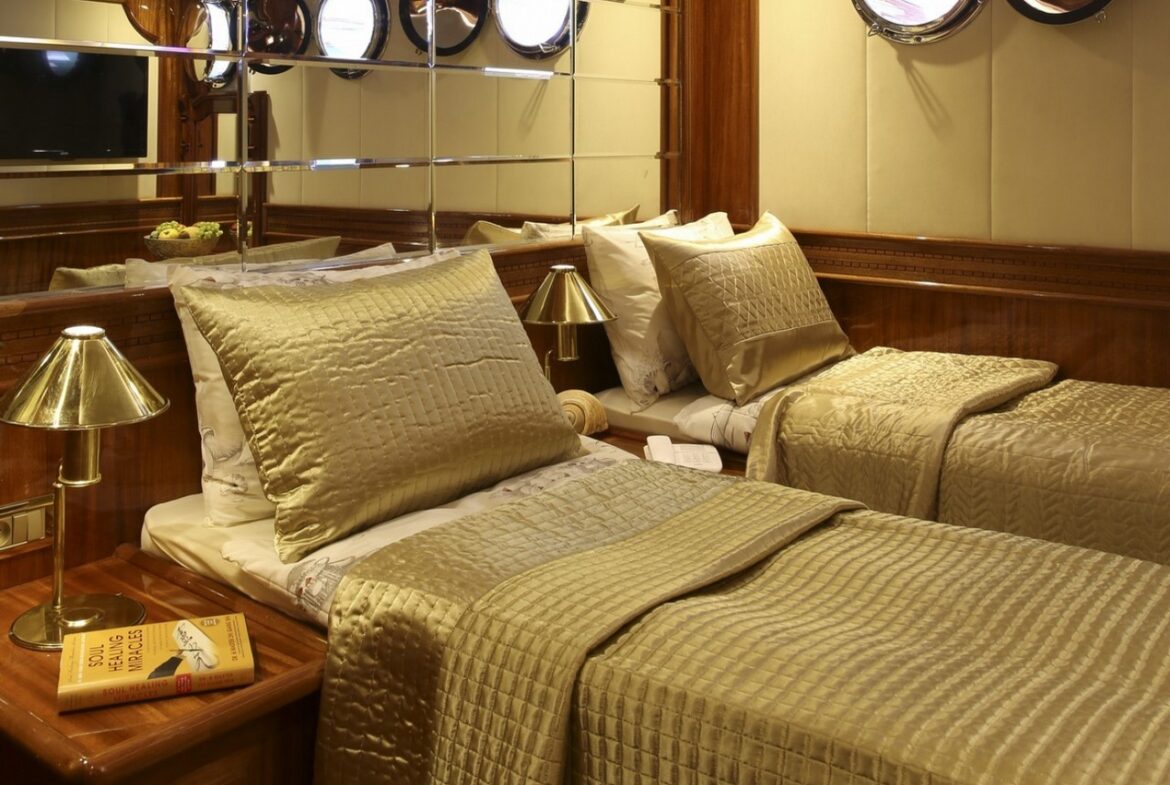 Queen Atlantis Kiralık Yat Tekne Gulet Mavi Yolculuk