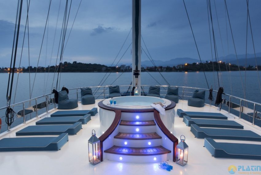 Queen Atlantis Kiralık Yat Tekne Gulet Mavi Yolculuk Tur 14