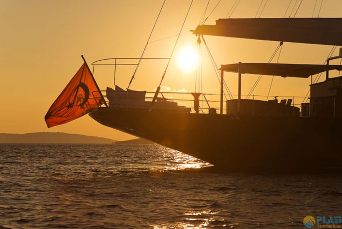 Regina Gulet Kiralik tekne yat Mavi yolculuk