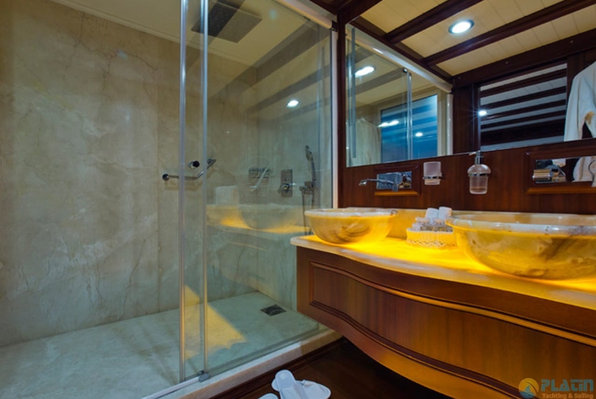 Regina Gulet Kiralik tekne yat Mavi yolculuk