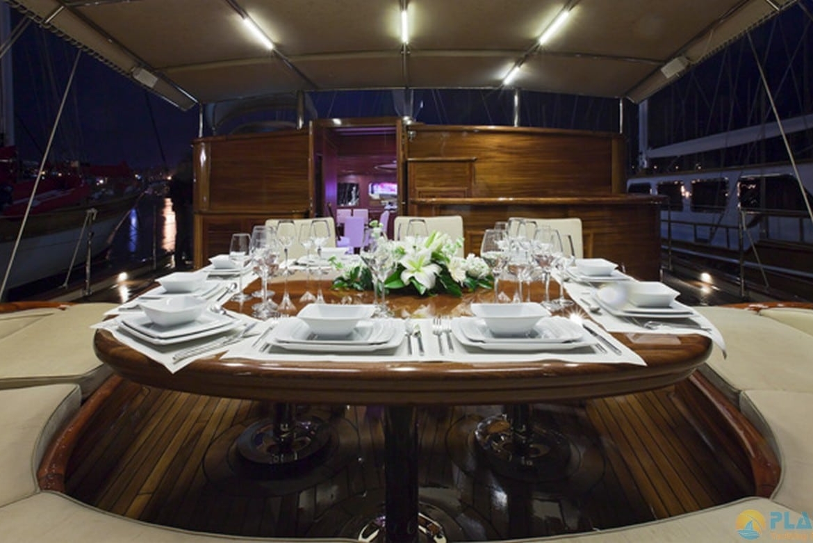 Regina Gulet Kiralik tekne yat Mavi yolculuk