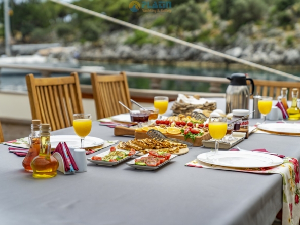 Tersane 8 Gulet Yat Tekne