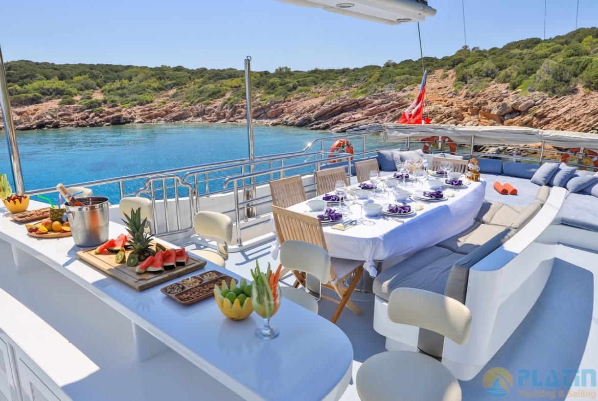 Canaria Gulet | Bodrum Lüks Tekne Kiralama