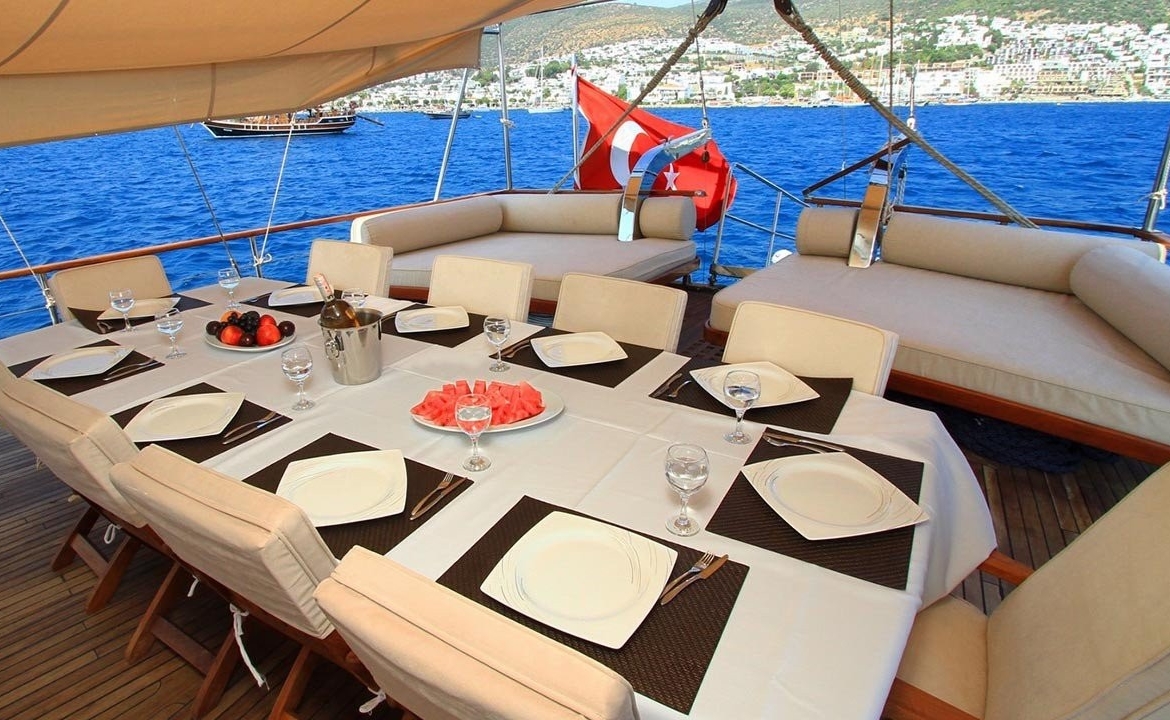 CEO 3 Kiralık Gulet 6 Kabin Lüks Mavi Tur