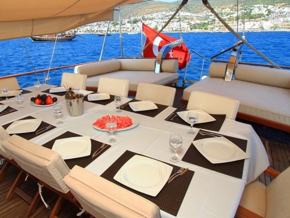 CEO 3 Kiralık Gulet 6 Kabin Lüks Mavi Tur