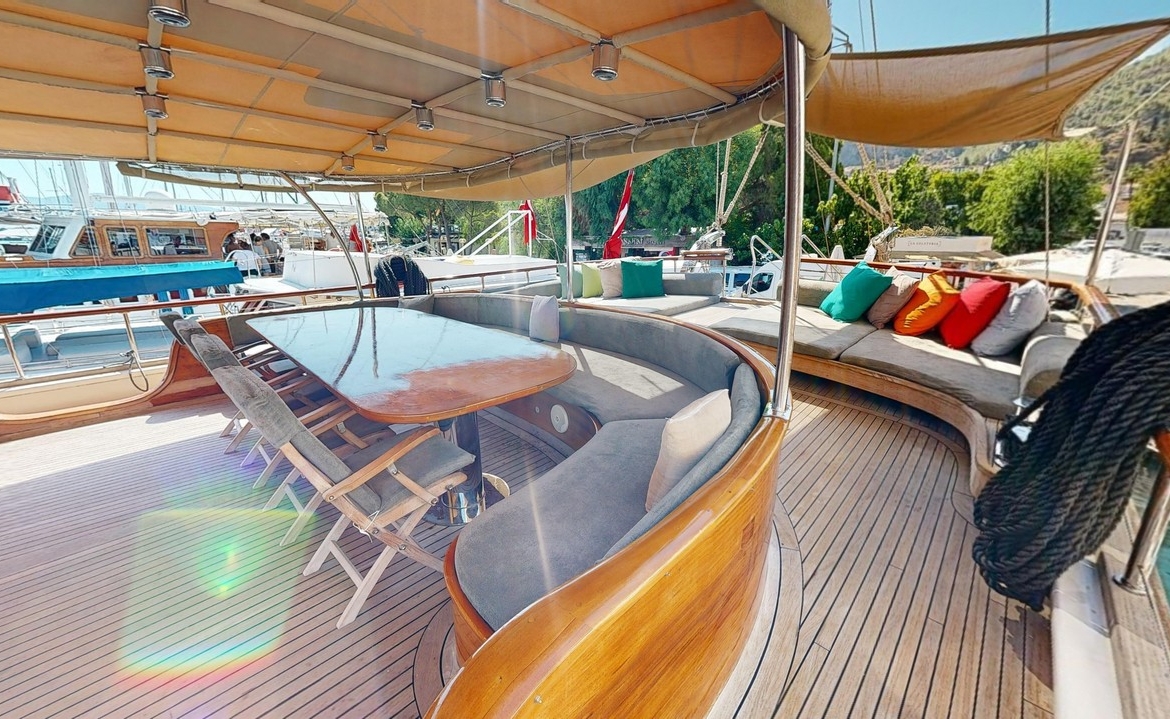 Dear Lila Gulet Fethiye – Lüks Mavi Yolculuk