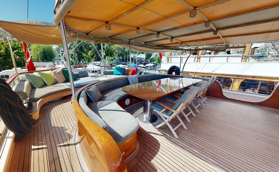 Dear Lila Gulet Fethiye – Lüks Mavi Yolculuk