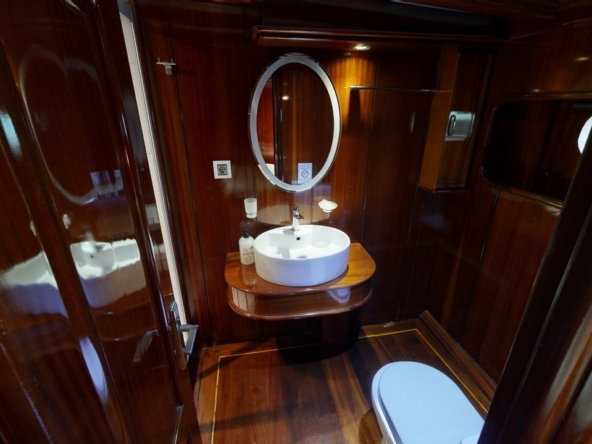 Dear Lila Gulet Fethiye – Lüks Mavi Yolculuk