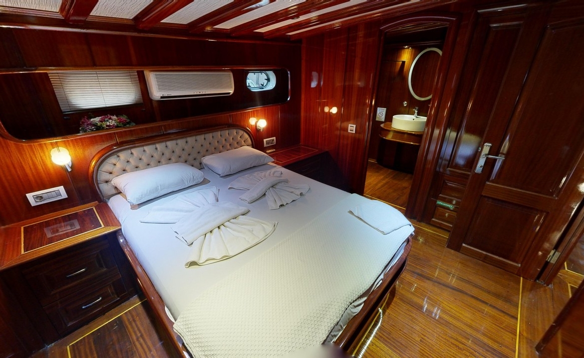 Dear Lila Gulet Fethiye – Lüks Mavi Yolculuk