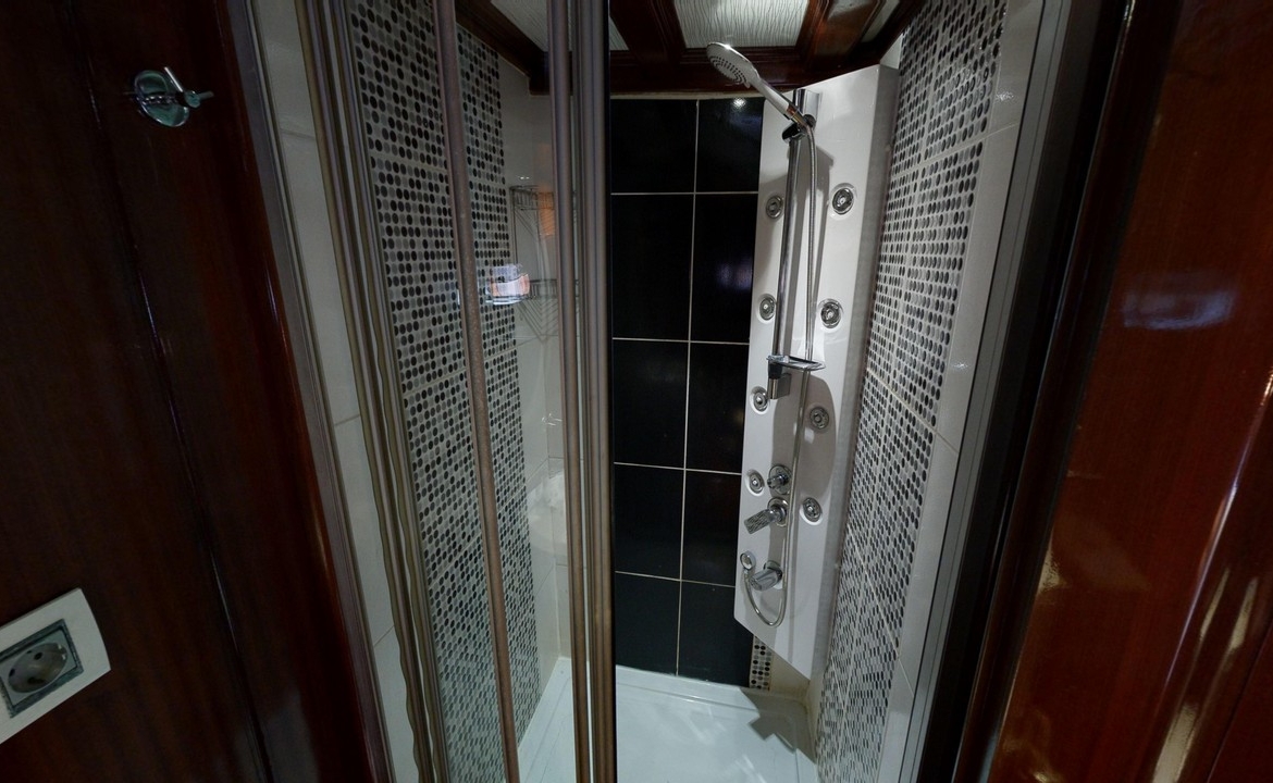 Dear Lila Gulet Fethiye – Lüks Mavi Yolculuk