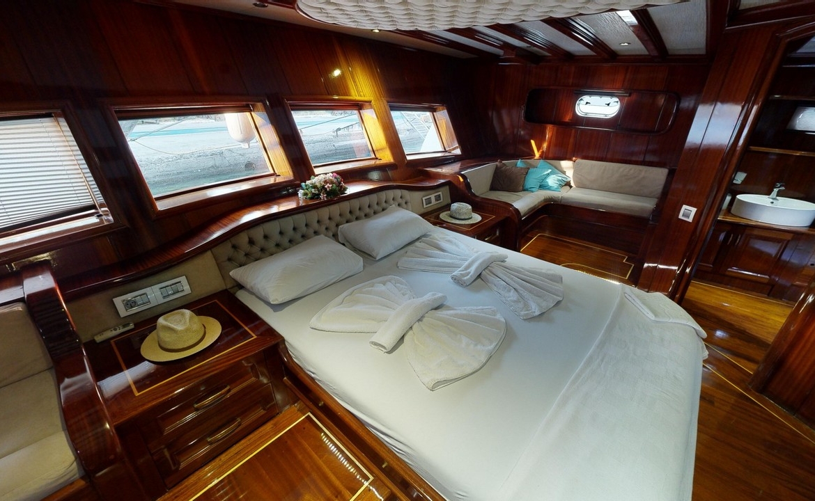 Dear Lila Gulet Fethiye – Lüks Mavi Yolculuk