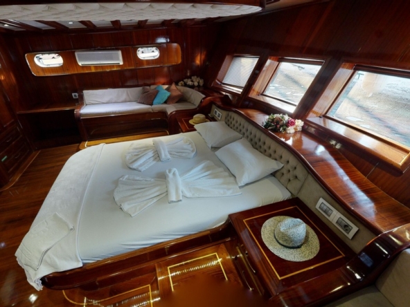 Dear Lila Gulet Fethiye – Lüks Mavi Yolculuk