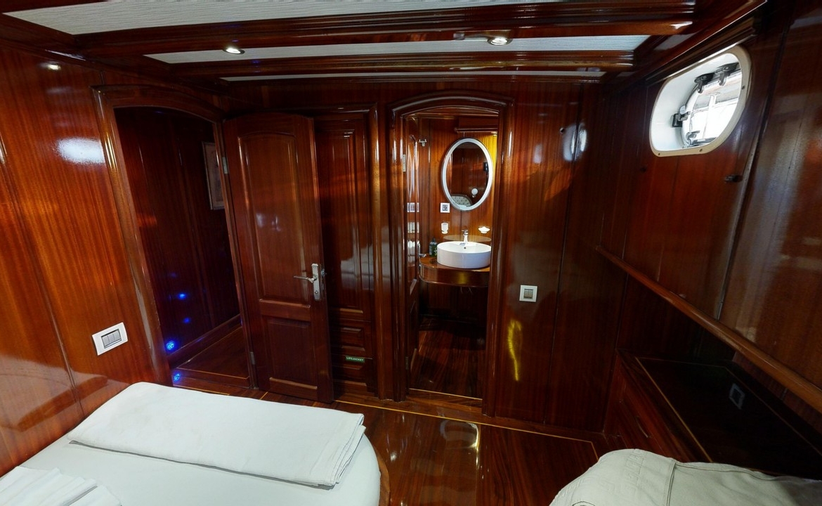 Dear Lila Gulet Fethiye – Lüks Mavi Yolculuk