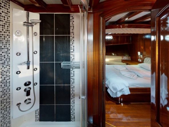 Dear Lila Gulet Fethiye – Lüks Mavi Yolculuk