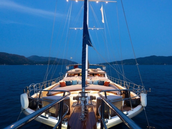 Diva Deniz Gulet – Marmaris Çıkışlı 6 Kabin Lüks Mavi Yolculuk