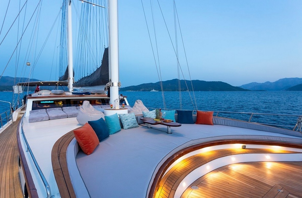 Diva Deniz Gulet – Marmaris Çıkışlı 6 Kabin Lüks Mavi Yolculuk