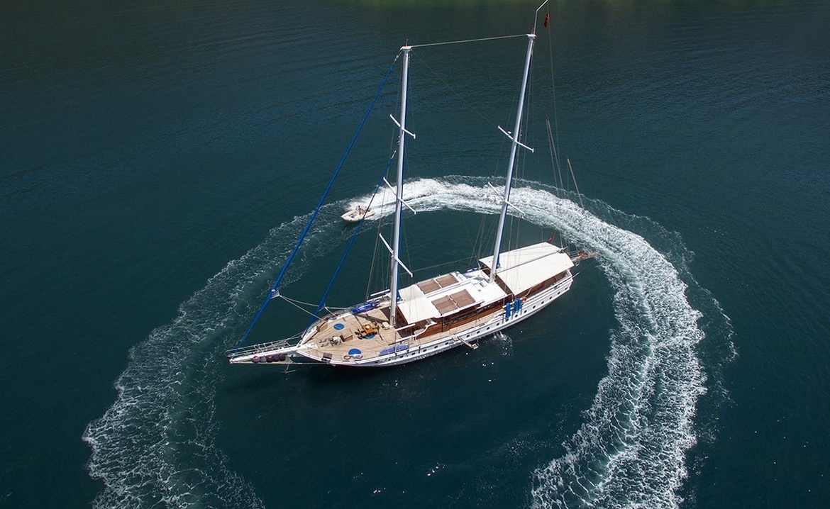Duramaz Gulet – Fethiye Çıkışlı 6 Kabin Lüks Gulet Kiralama