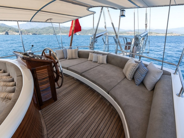 Duramaz Gulet – Fethiye Çıkışlı 6 Kabin Lüks Gulet Kiralama