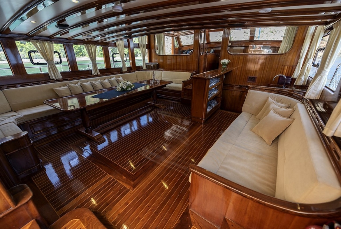 Duramaz Gulet – Fethiye Çıkışlı 6 Kabin Lüks Gulet Kiralama