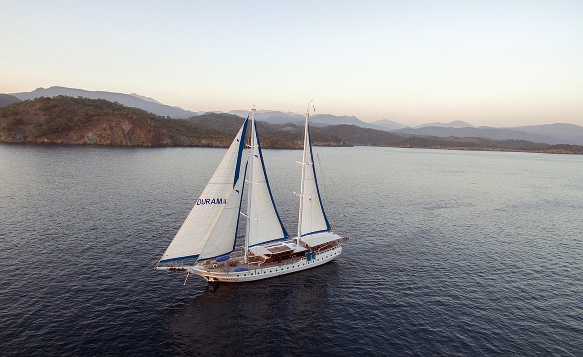 Duramaz Gulet – Fethiye Çıkışlı 6 Kabin Lüks Gulet Kiralama