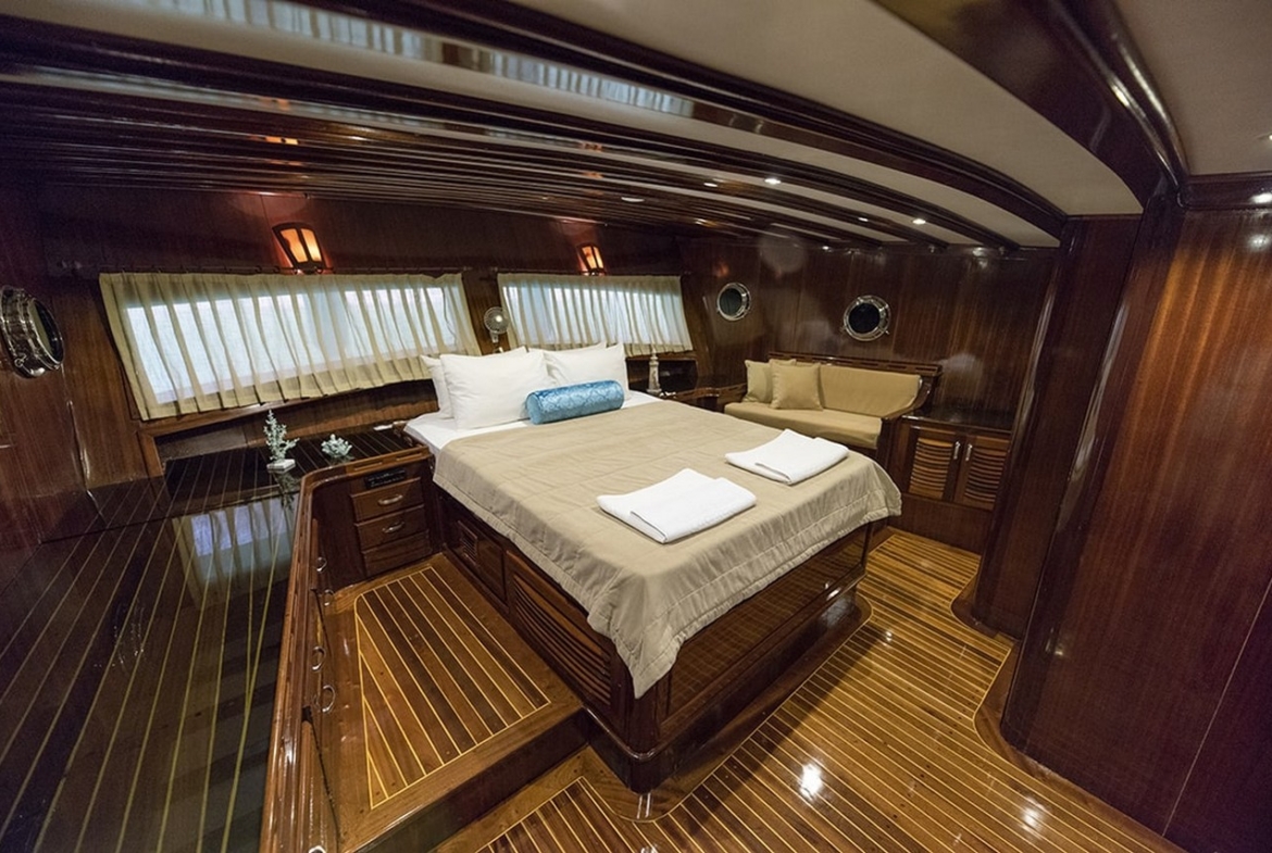 Duramaz Gulet – Fethiye Çıkışlı 6 Kabin Lüks Gulet Kiralama
