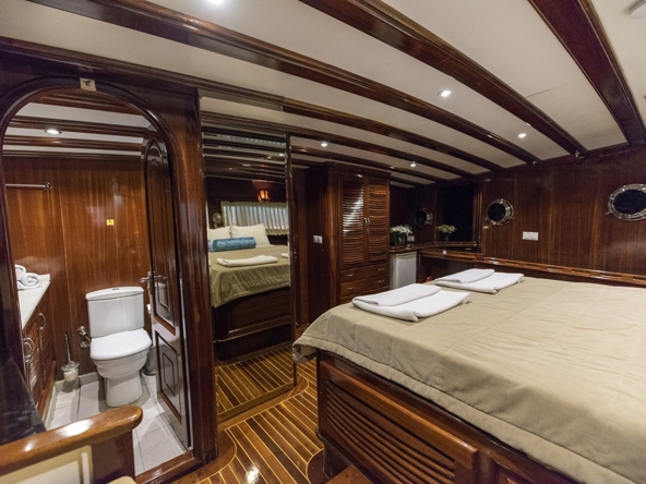 Duramaz Gulet – Fethiye Çıkışlı 6 Kabin Lüks Gulet Kiralama