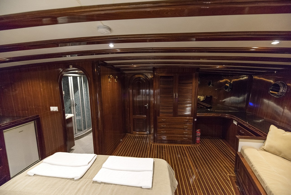 Duramaz Gulet – Fethiye Çıkışlı 6 Kabin Lüks Gulet Kiralama