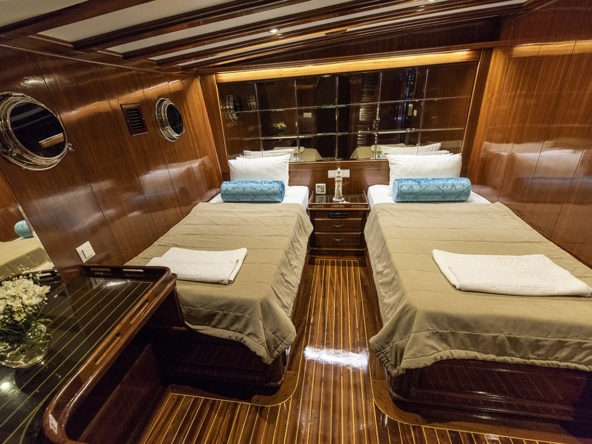 Duramaz Gulet – Fethiye Çıkışlı 6 Kabin Lüks Gulet Kiralama