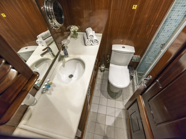 Duramaz Gulet – Fethiye Çıkışlı 6 Kabin Lüks Gulet Kiralama