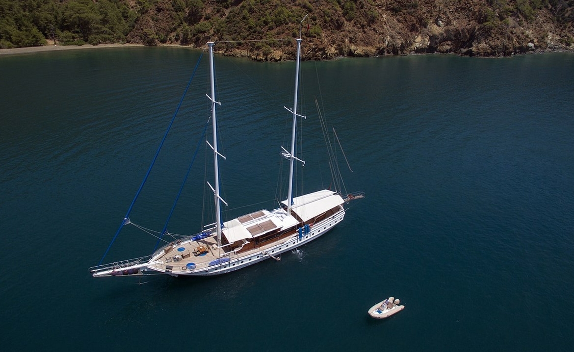 Duramaz Gulet – Fethiye Çıkışlı 6 Kabin Lüks Gulet Kiralama