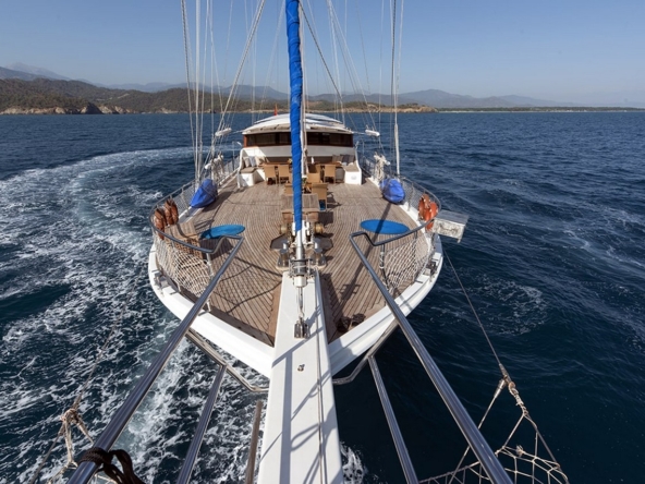 Duramaz Gulet – Fethiye Çıkışlı 6 Kabin Lüks Gulet Kiralama