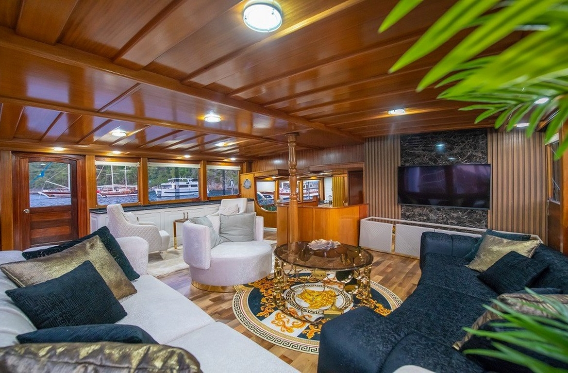 Grand Acar Gulet | Kalabalık Gruplar İçin Lüks Tekne Tatili