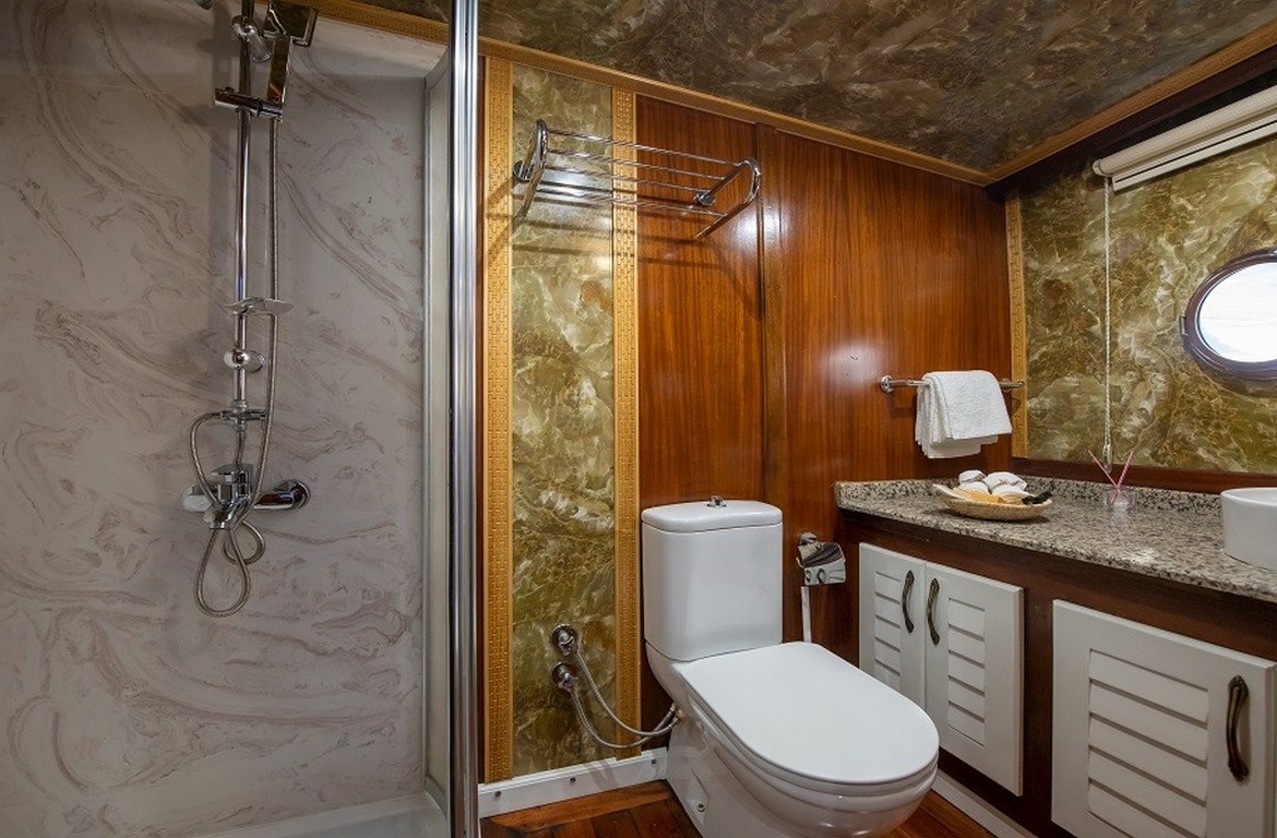 Grand Acar Gulet | Kalabalık Gruplar İçin Lüks Tekne Tatili