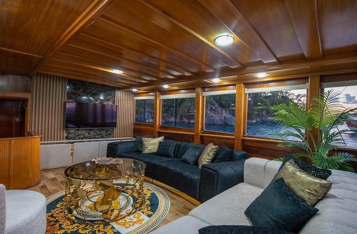 Grand Acar Gulet | Kalabalık Gruplar İçin Lüks Tekne Tatili