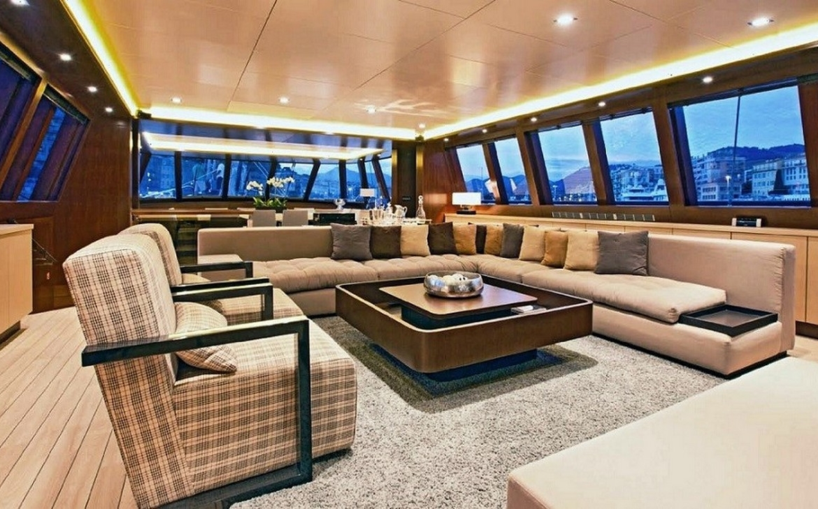 Bodrum’dan başlayan mavi turunuz için 46 m Infinity Gulet. 6 kabin, flybridge, jakuzi ve tüm su sporları ekipmanlarıyla rüya gibi bir Blue Cruise deneyimi.