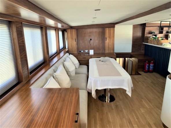 34 metre deluxe ketch gulet Kaptan Mehmet Buğra ile Marmaris’ten özel Mavi Tur! 8 kabin, 18 kişi kapasite, jakuzi, su sporları ve 6 kişilik profesyonel ekip ile lüks tatil deneyimi