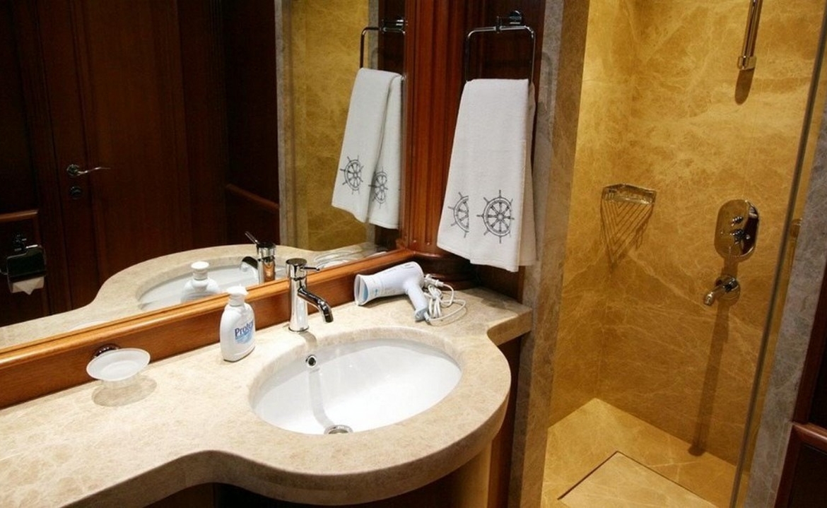 Kaya Güneri 5 – Mavi Yolculukta Deluxe Gulet